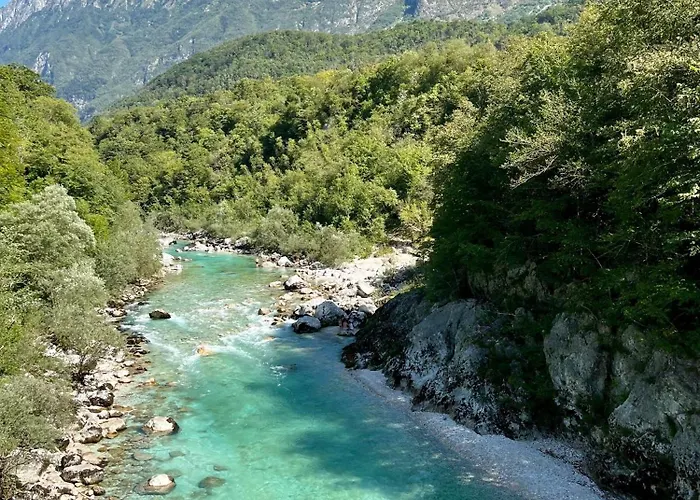 Cozy & Chic - With A Private Patio Appartement Kobarid